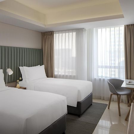 Staybridge Suites Dubai Internet City Kültér fotó