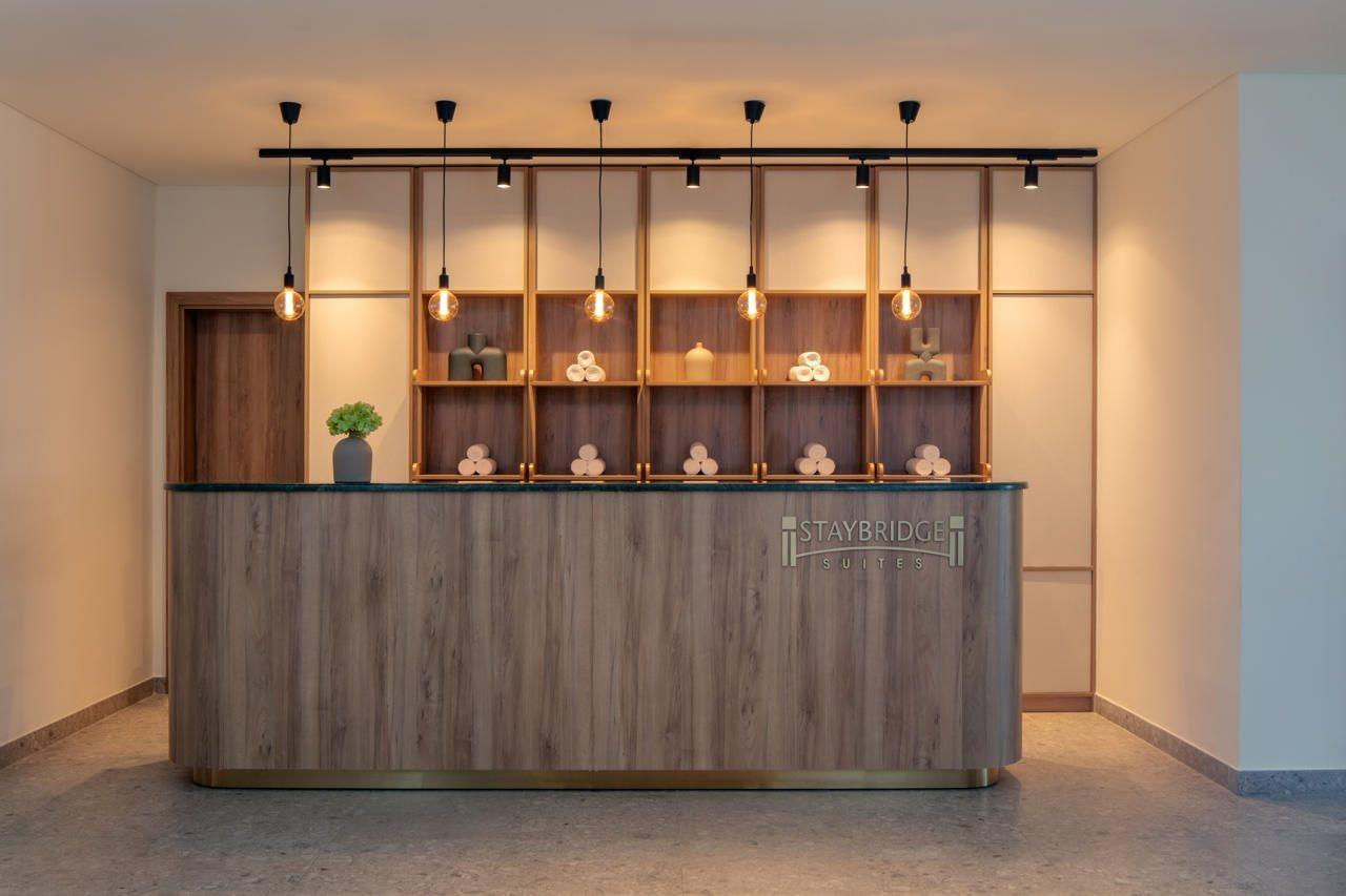 Staybridge Suites Dubai Internet City Kültér fotó