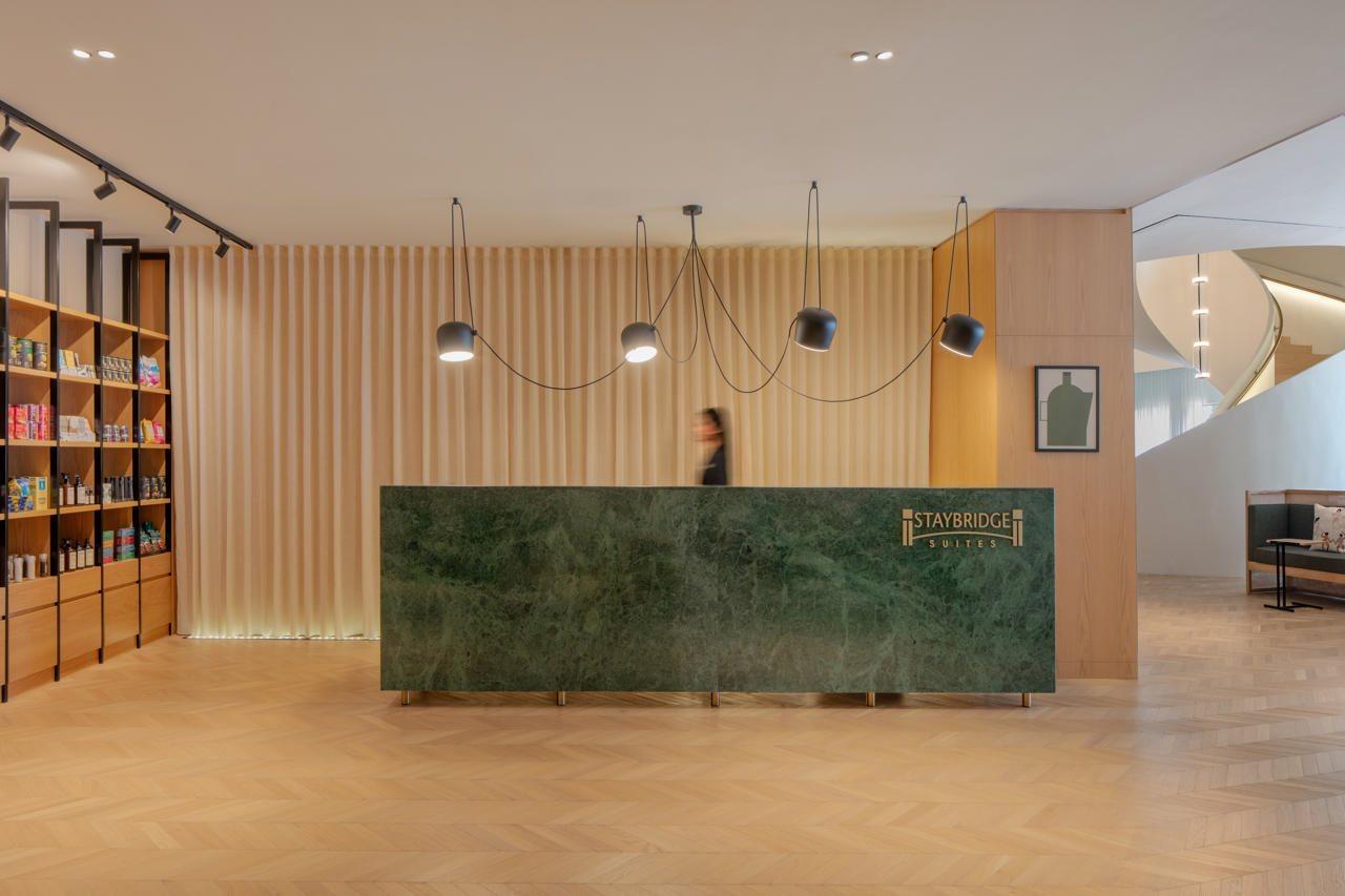 Staybridge Suites Dubai Internet City Kültér fotó