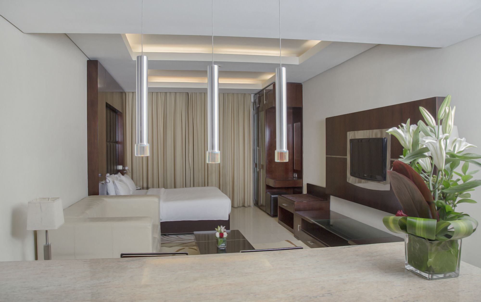 Staybridge Suites Dubai Internet City Kültér fotó